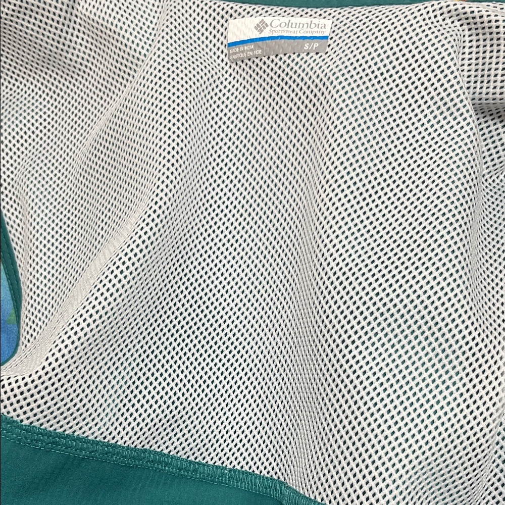 Columbia Women's PFG Tamiami Sleeveless Shirt - Picture 7 of 10